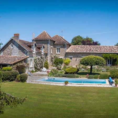 Chambres D'Hotes La Pocterie Vouneuil-sur-Vienne Bagian luar foto