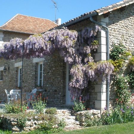 Chambres D'Hotes La Pocterie Vouneuil-sur-Vienne Bagian luar foto