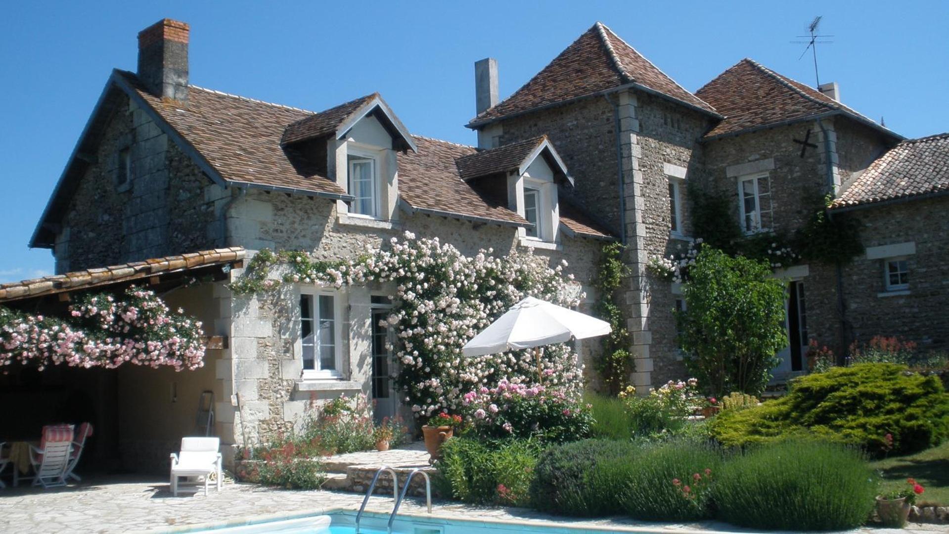 Chambres D'Hotes La Pocterie Vouneuil-sur-Vienne Bagian luar foto